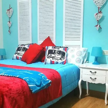 Adrian's House Отель типа 