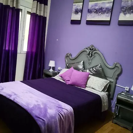 Adrian's House Отель типа 